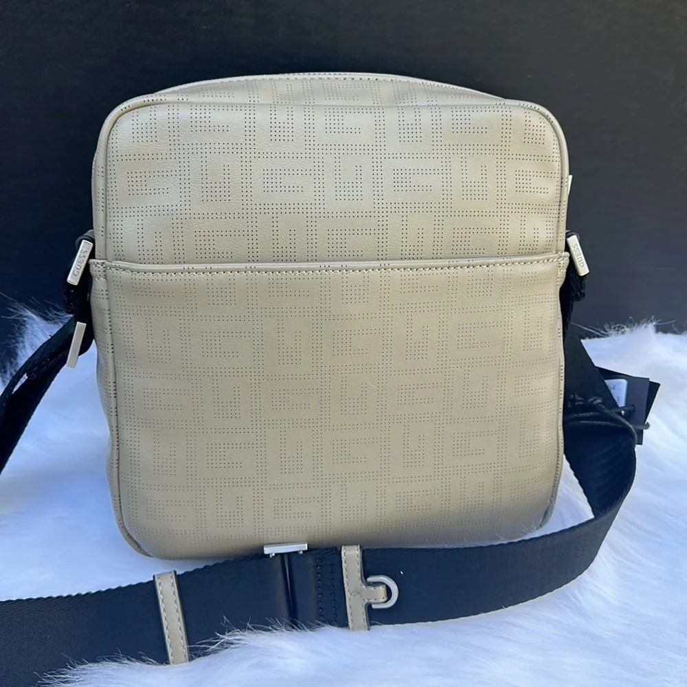 New GUESS Saddlebag HMHIDEP2358 Taupe